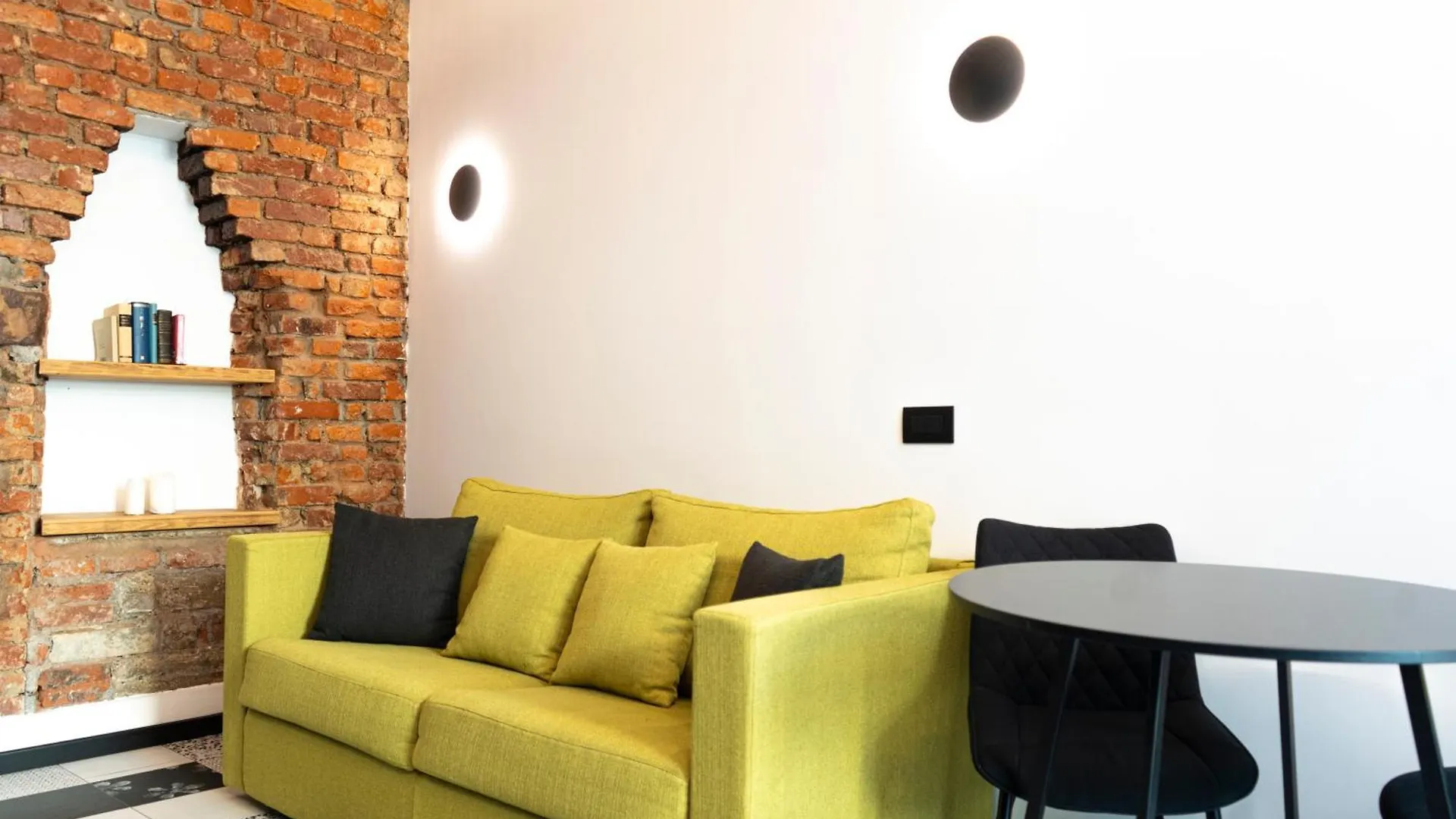 Cre16 -Loreto - Duomo- Design Elegant - Modern Milan Italy